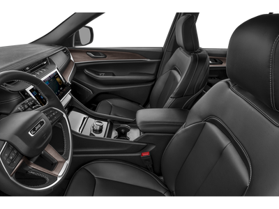2027 Jeep Grand Cherokee Laredo X