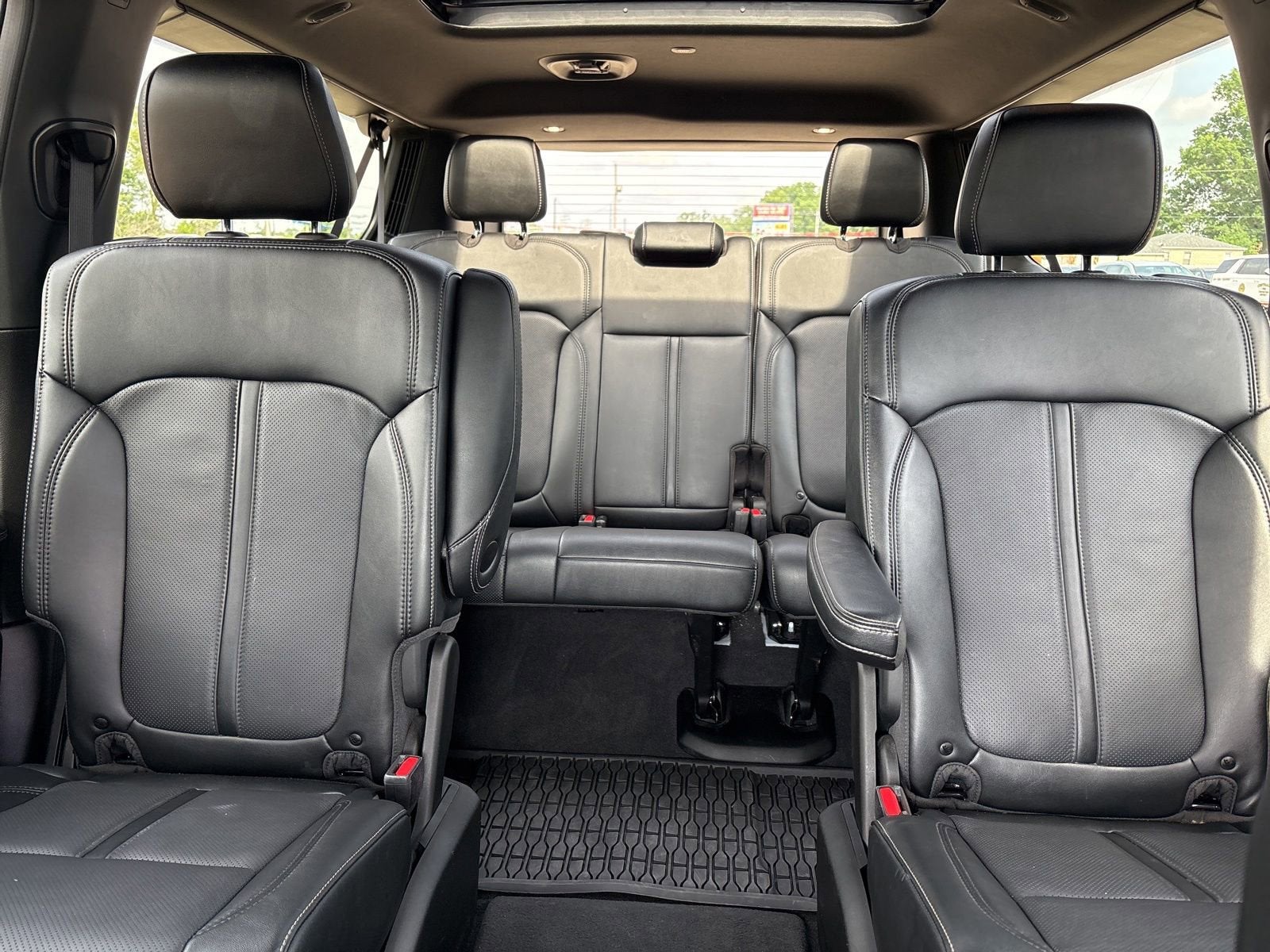 2024 Jeep Wagoneer L Series II Carbide