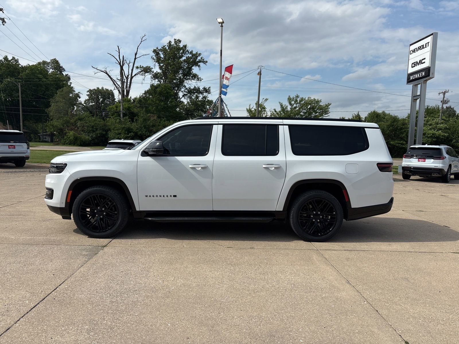 2024 Jeep Wagoneer L Series II Carbide