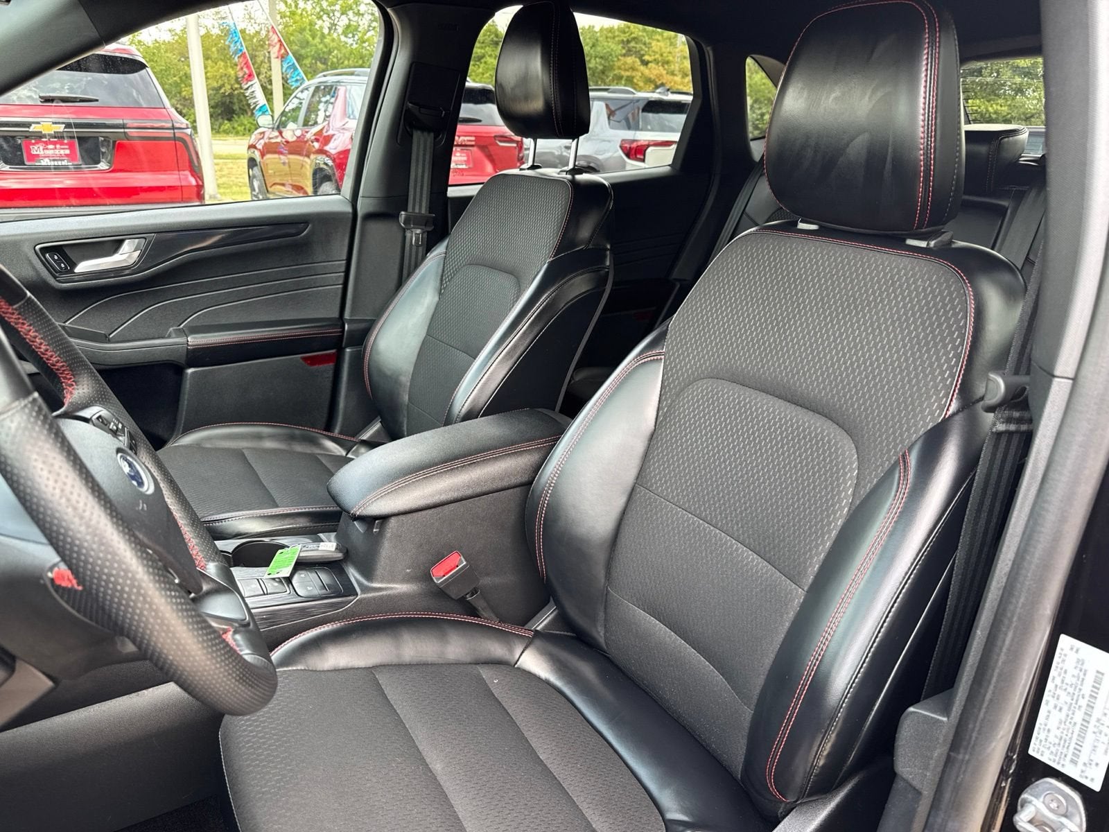 2025 Ford Escape ST-Line Select