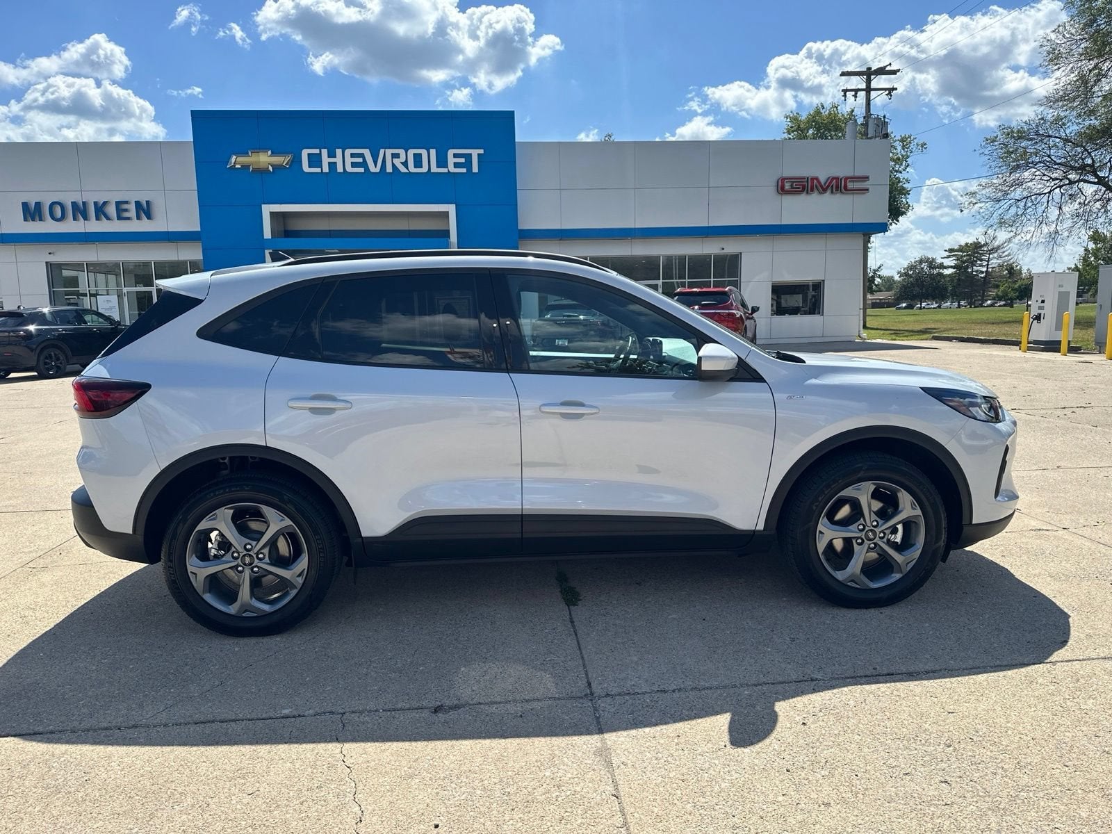 2025 Ford Escape ST-Line Select