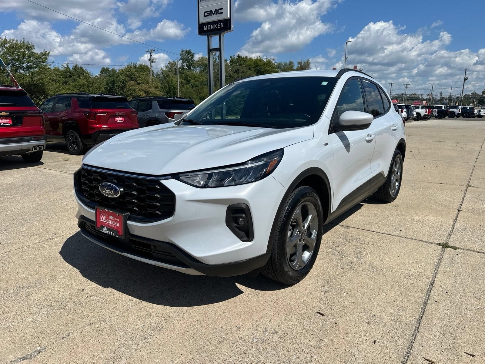 2025 Ford Escape ST-Line Select