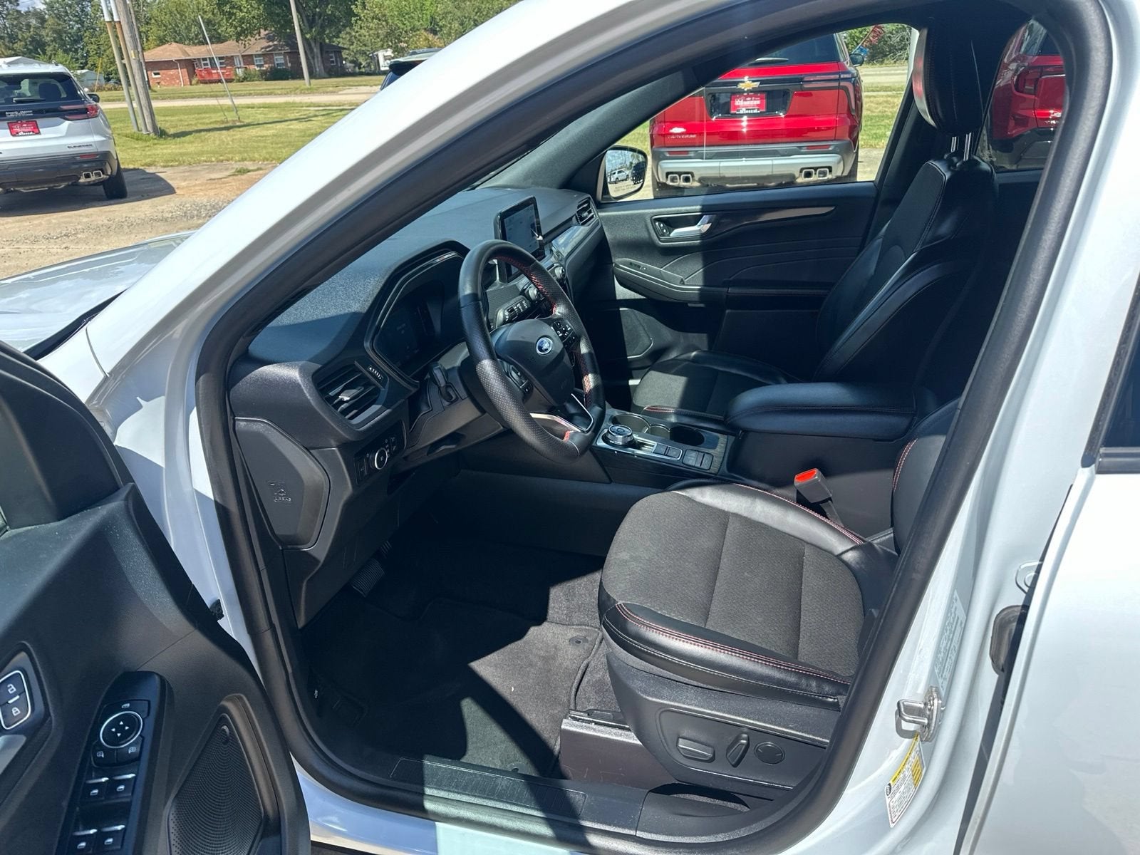 2025 Ford Escape ST-Line Select