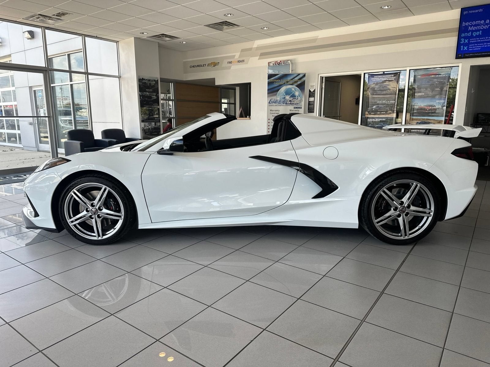 2027 Chevrolet Corvette Stingray 1LT
