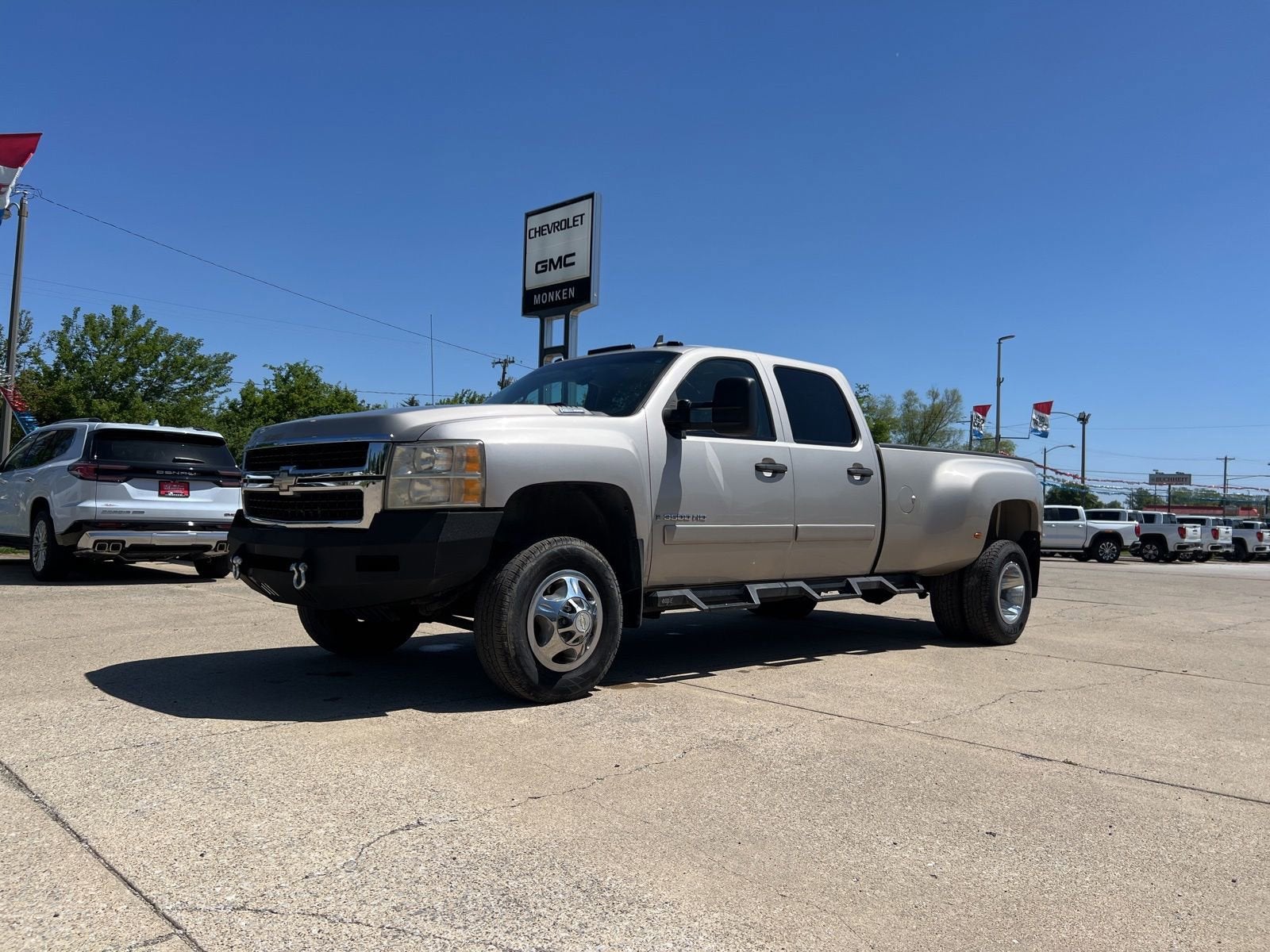 2008 Chevrolet Silverado 3500 HD DRW LT w/2LT