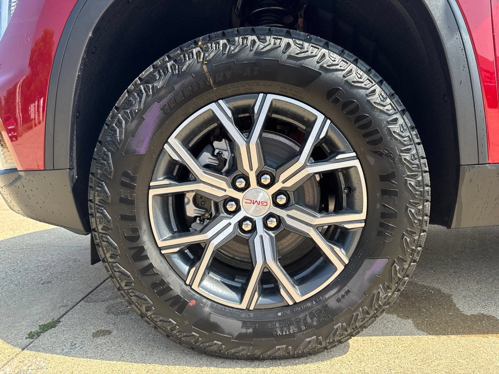 2026 GMC Acadia AT4