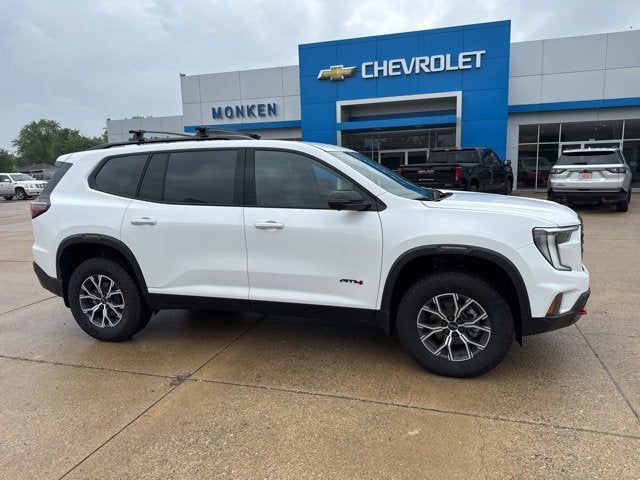 2025 GMC Acadia AT4
