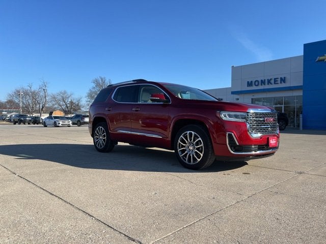 2023 GMC Acadia Denali