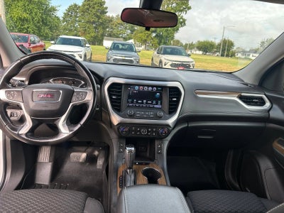 2017 GMC Acadia SLE