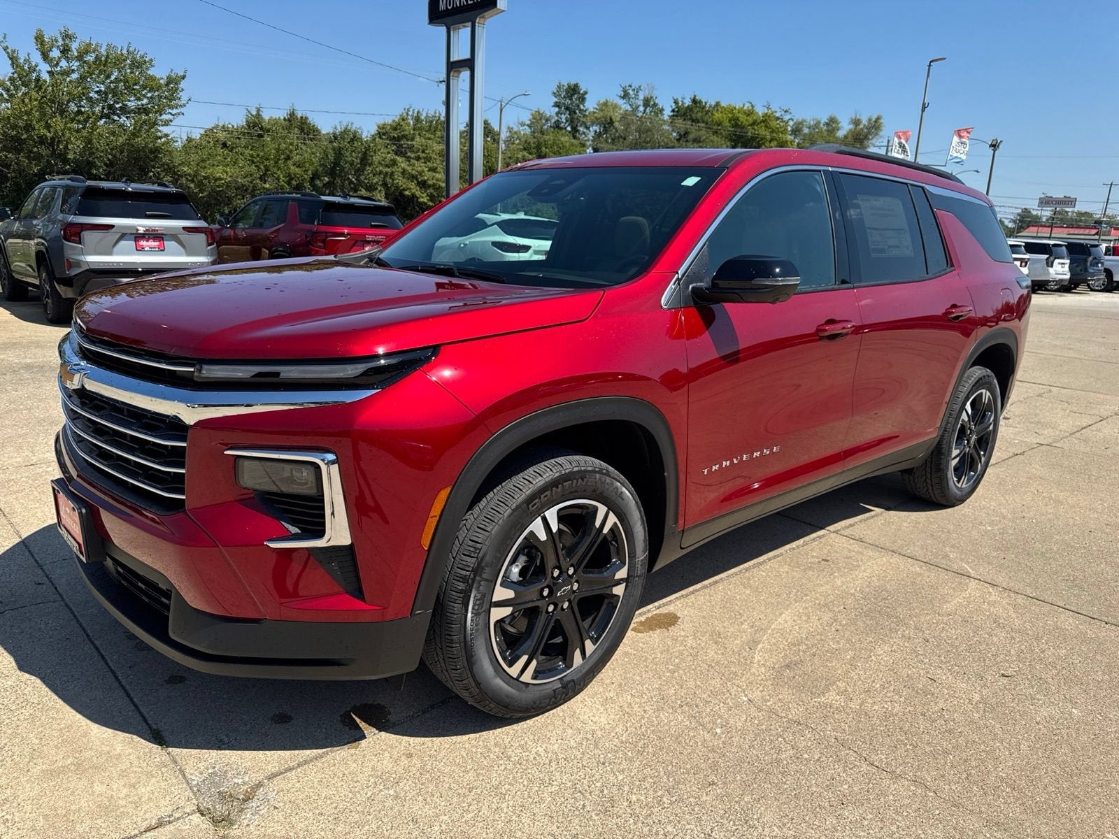 2027 Chevrolet Traverse LT
