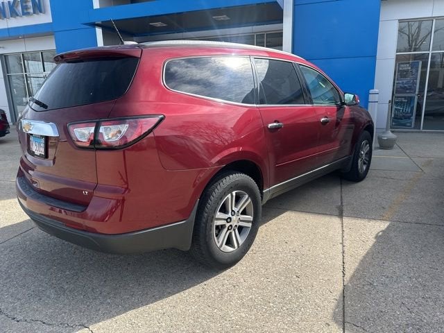 2017 Chevrolet Traverse LT