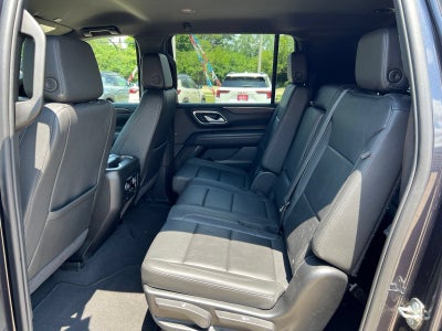 2024 Chevrolet Suburban LT