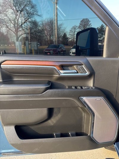 2024 GMC Sierra 2500 HD Denali