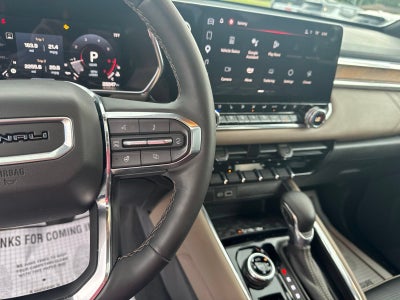 2024 GMC Canyon Denali