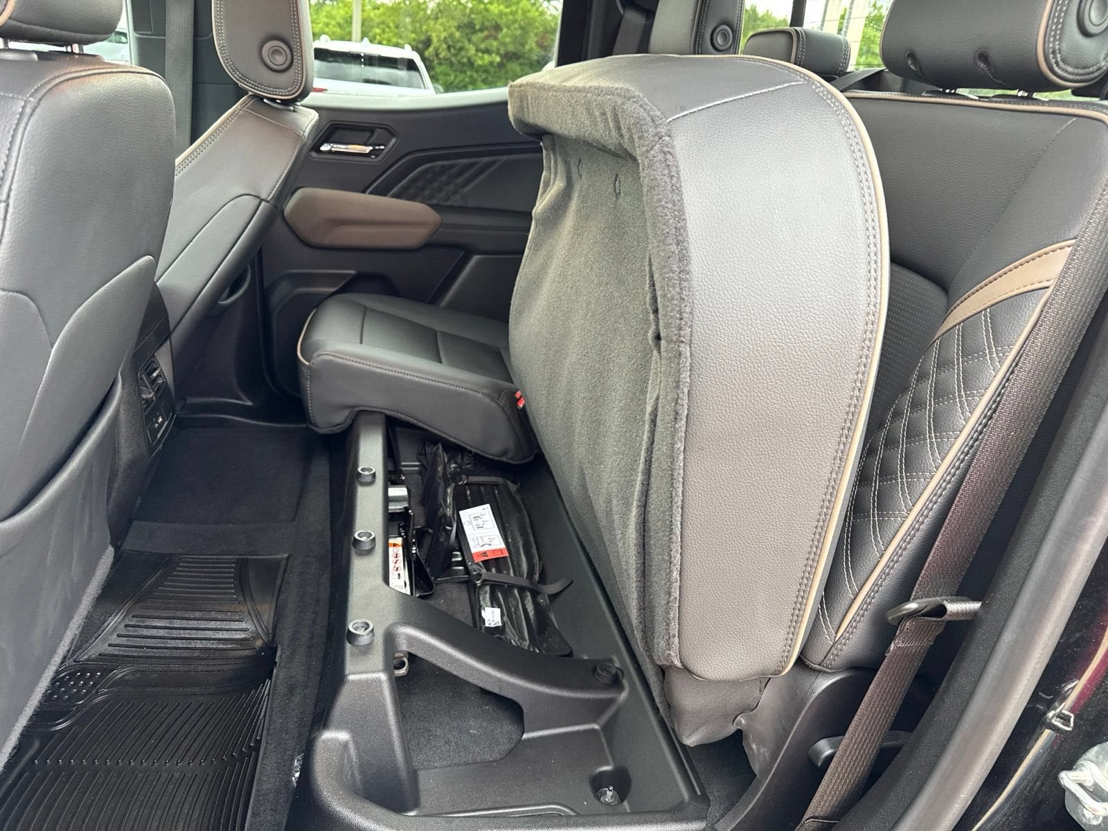 2024 GMC Canyon Denali