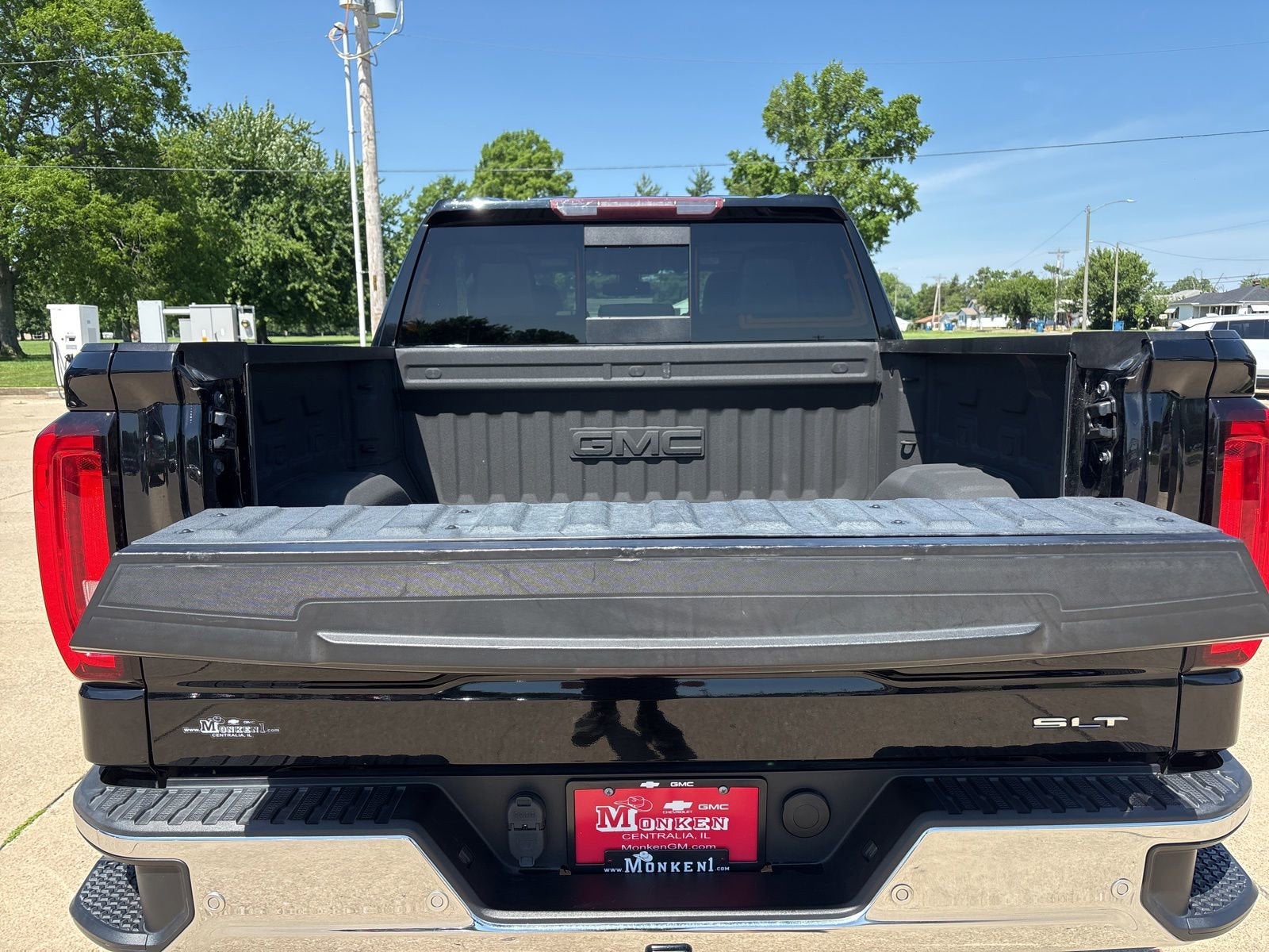 2019 GMC Sierra 1500 SLT