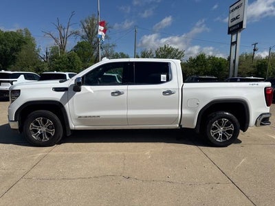 2025 GMC Sierra 1500 SLT