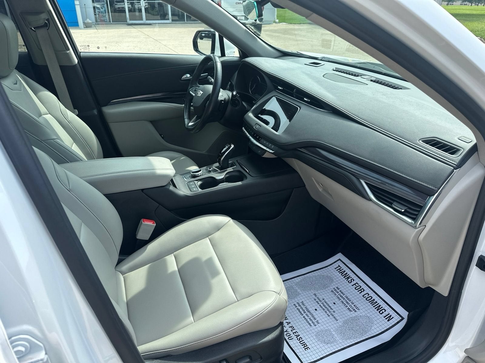 2023 Cadillac XT4 Luxury