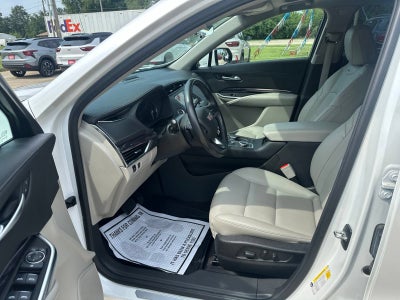 2023 Cadillac XT4 Luxury