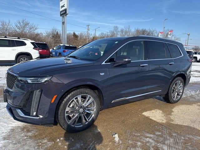 2025 Cadillac XT6 Premium Luxury