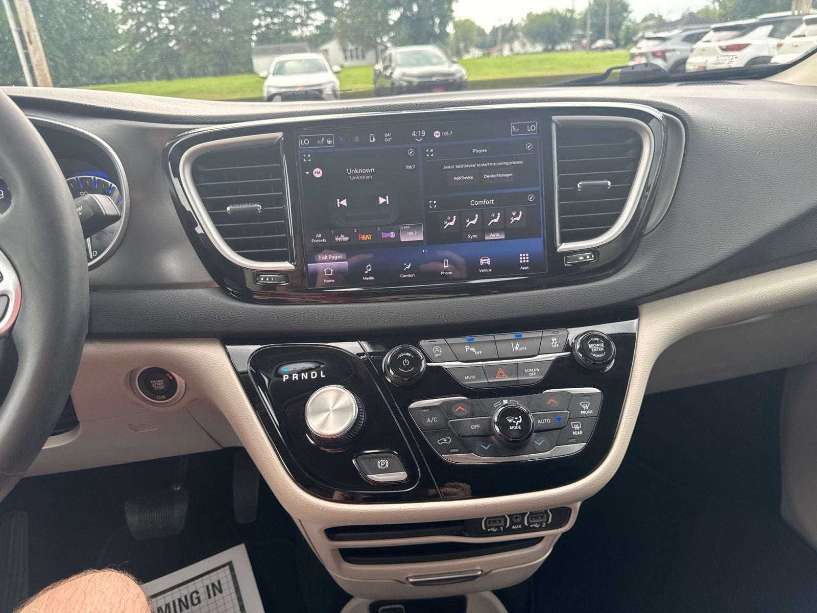 2024 Chrysler Pacifica Touring L