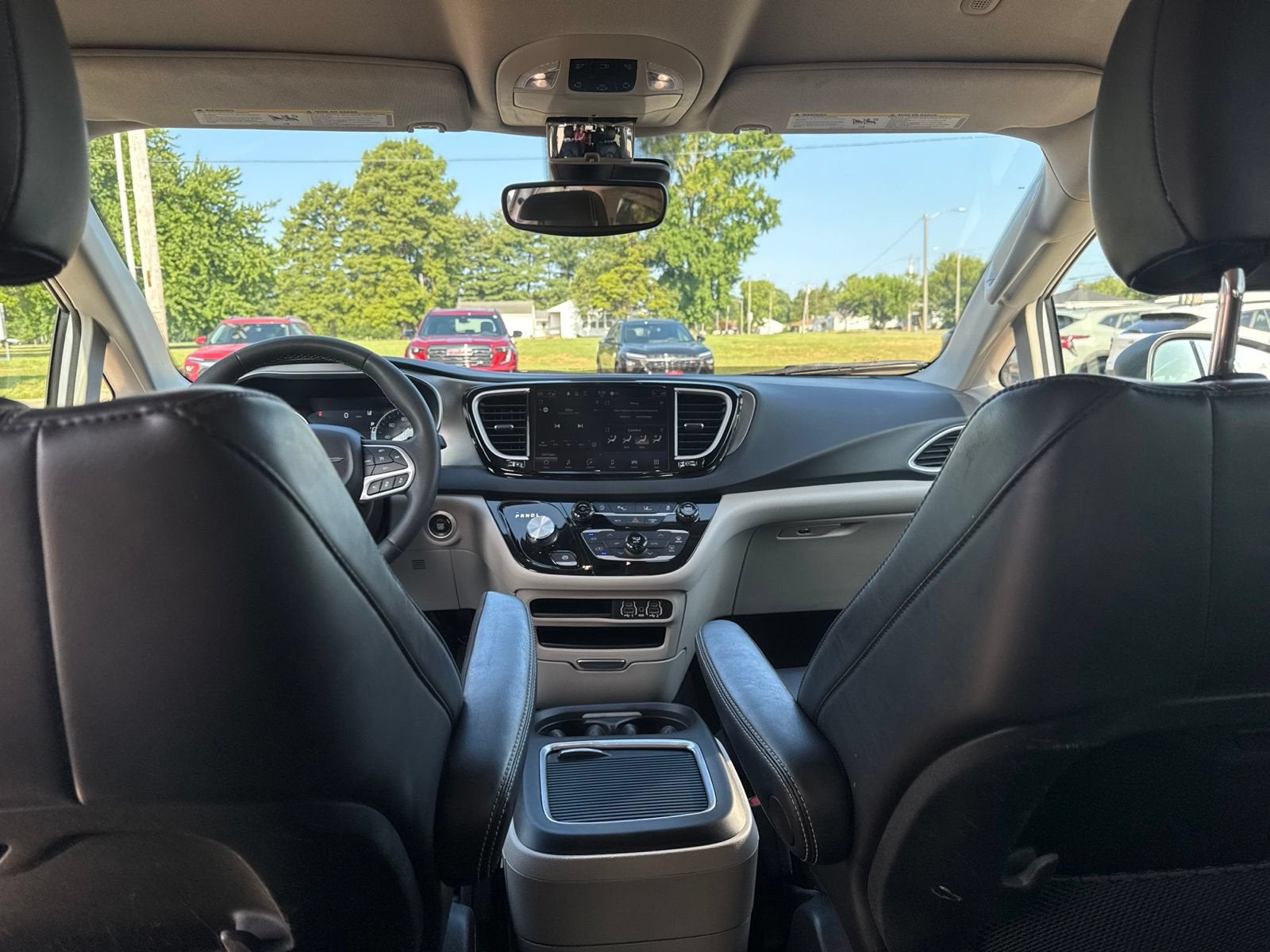 2023 Chrysler Pacifica Touring L