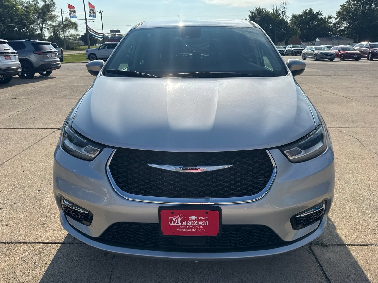 2023 Chrysler Pacifica Touring L