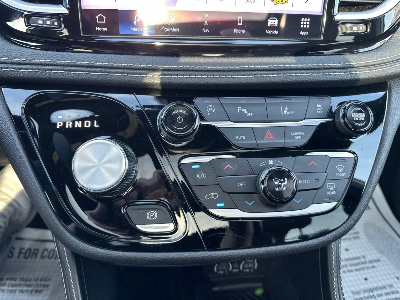 2025 Chrysler Pacifica Limited