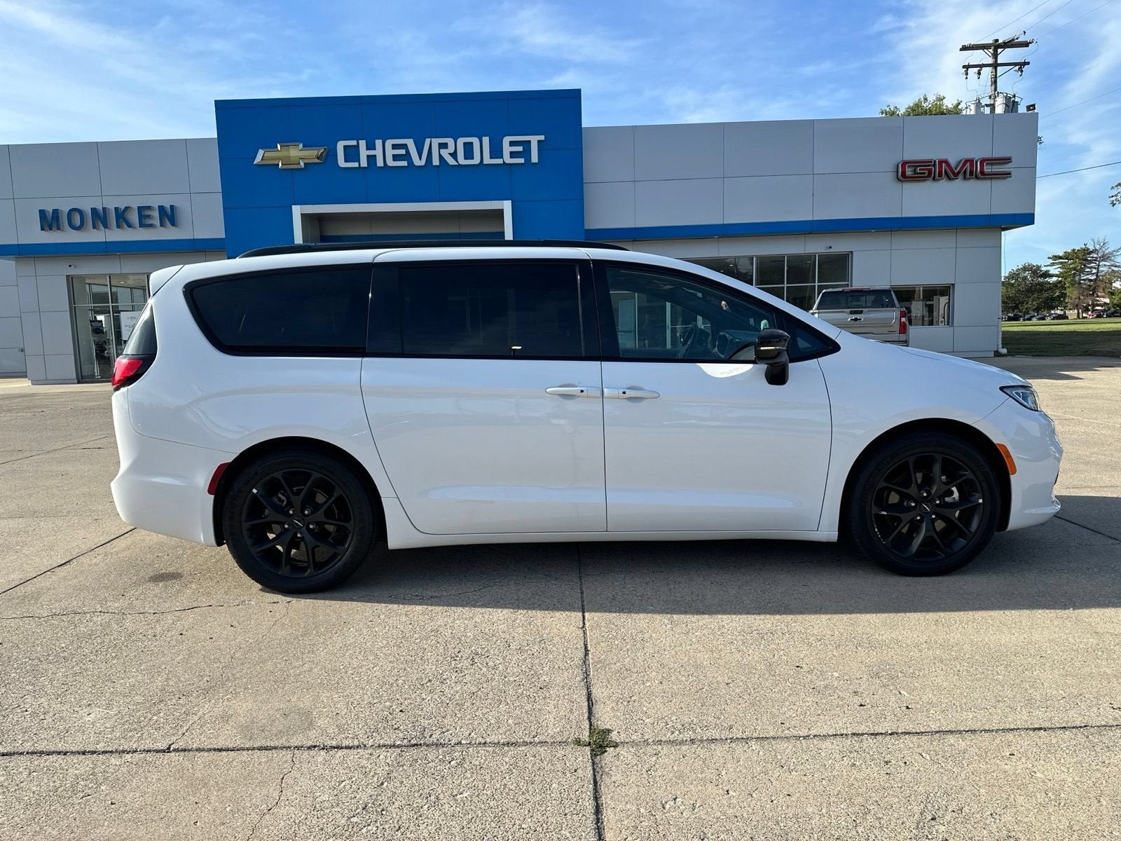 2025 Chrysler Pacifica Limited