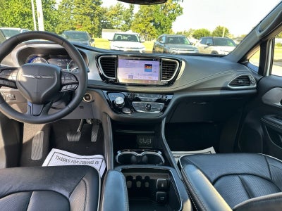 2025 Chrysler Pacifica Limited
