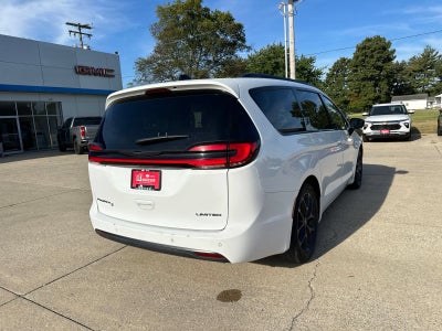 2025 Chrysler Pacifica Limited
