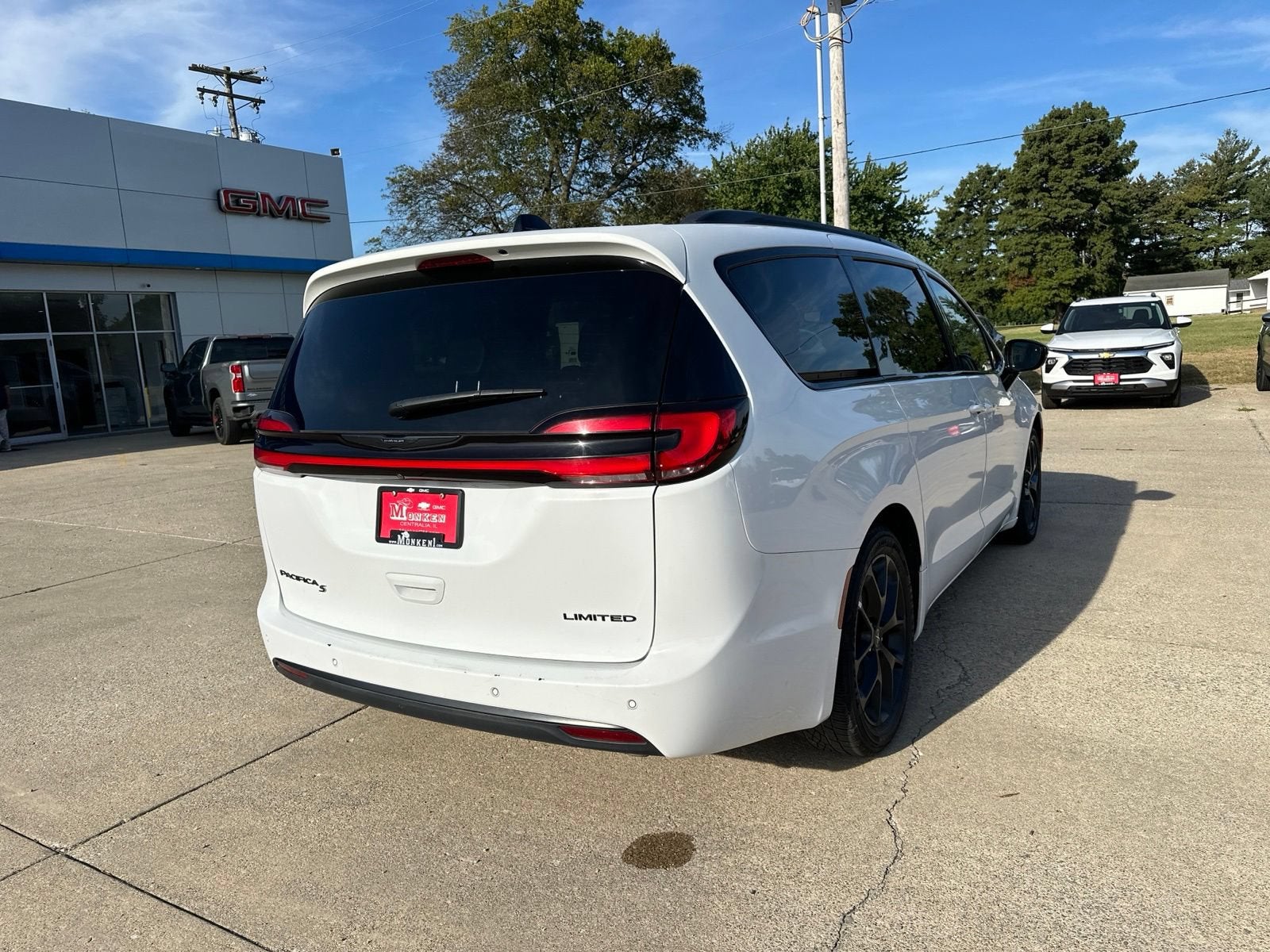 2025 Chrysler Pacifica Limited