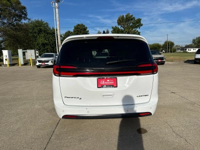 2025 Chrysler Pacifica Limited