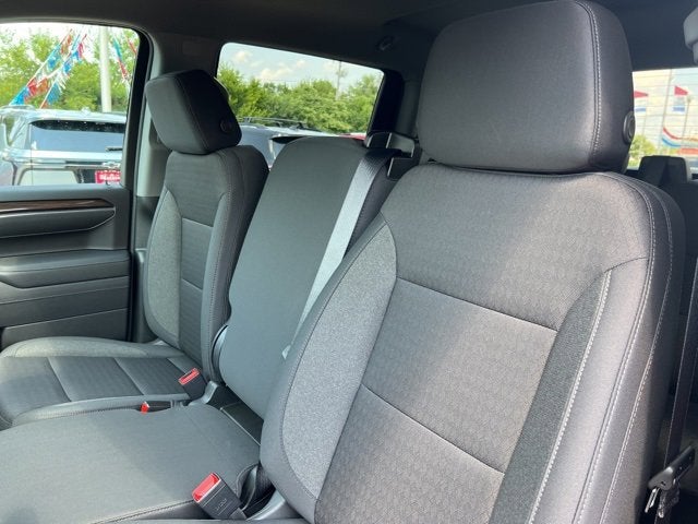 2025 Chevrolet Silverado 1500 LT (2FL)