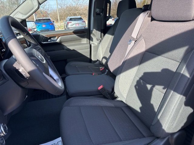 2025 GMC Sierra 1500 SLE