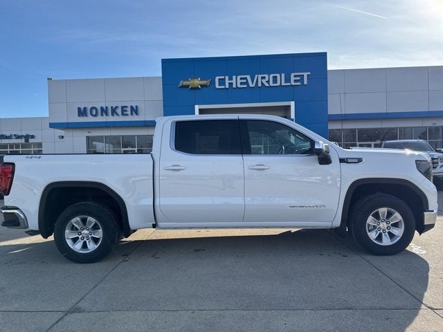 2025 GMC Sierra 1500 SLE