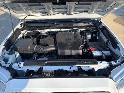 2016 Toyota Tacoma SR