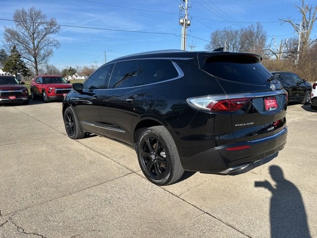 2023 Buick Enclave Essence