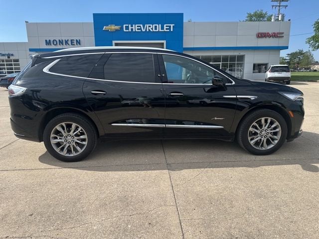 2024 Buick Enclave Avenir