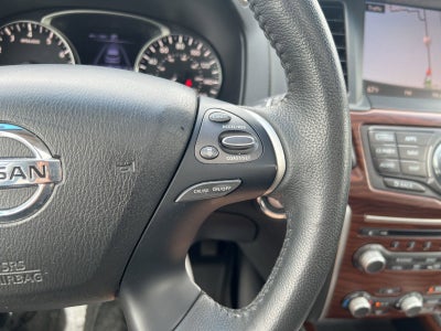 2017 Nissan Pathfinder Platinum