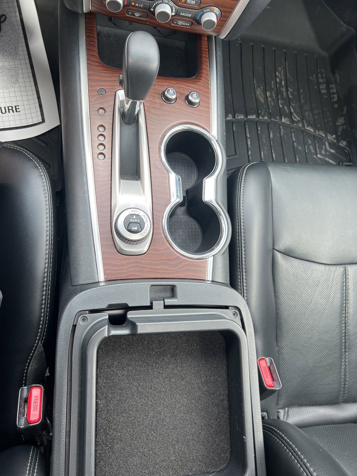 2017 Nissan Pathfinder Platinum