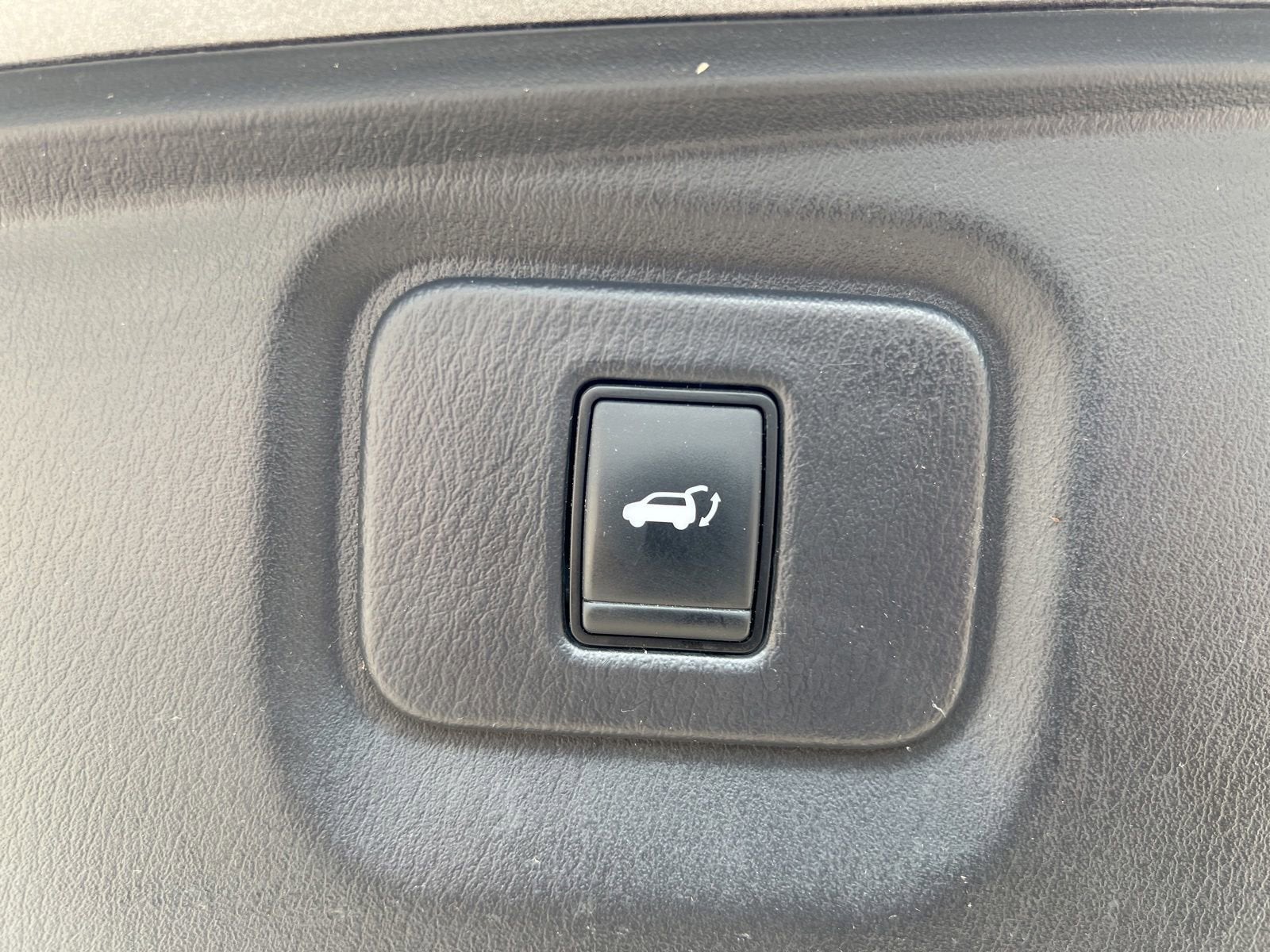 2017 Nissan Pathfinder Platinum