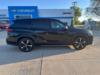 2021 Toyota Highlander XSE