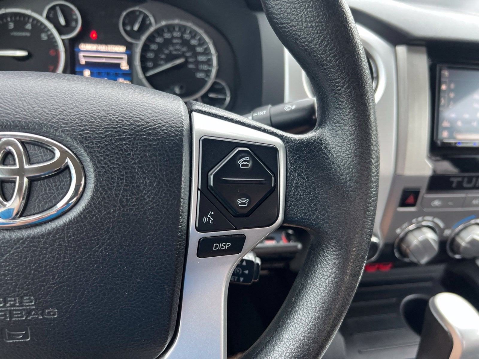 2015 Toyota Tundra 4WD Truck SR5