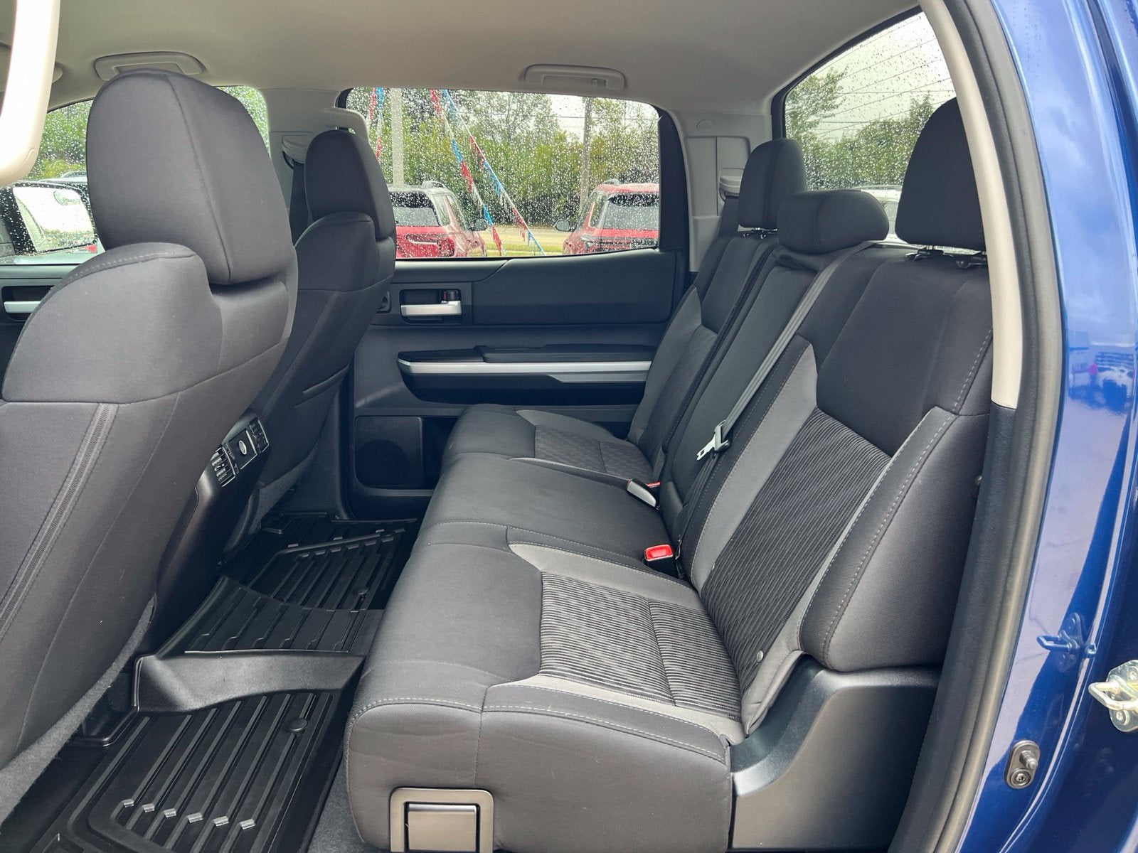 2015 Toyota Tundra 4WD Truck SR5