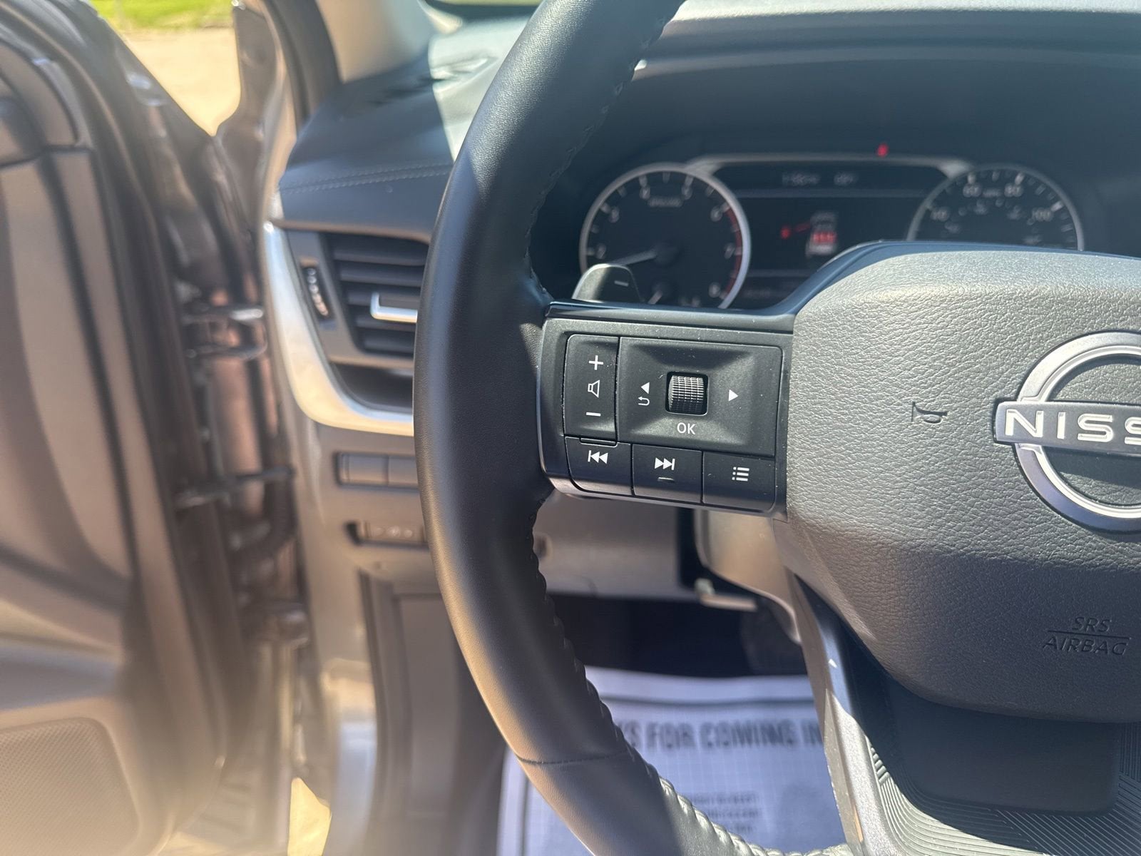 2025 Nissan Rogue SV
