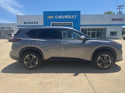 2025 Nissan Rogue SV