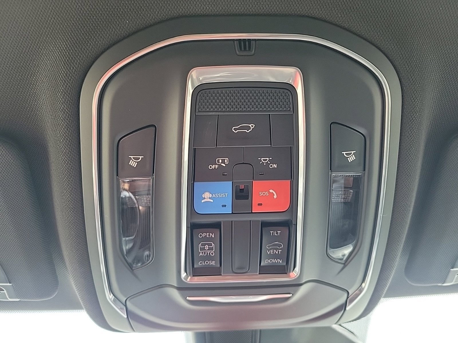 2027 Jeep Grand Cherokee Laredo X