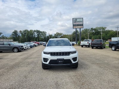 2027 Jeep Grand Cherokee Laredo X