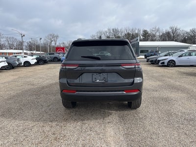 2026 Jeep Grand Cherokee Laredo